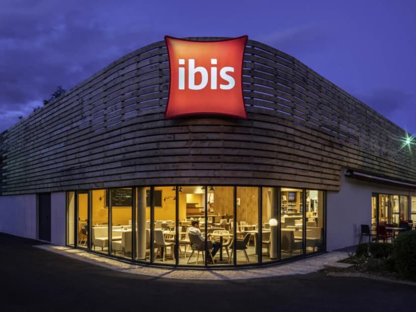 ibis Nuits-Saint-Georges — photo 1