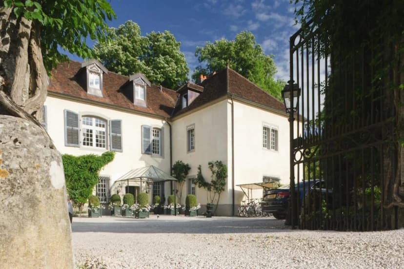 Château de Germigney, R&C 5 étoiles - Hôtel, Restaurant & Spa - Jura — photo 1