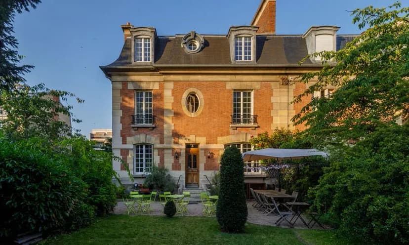 L'Hôtel Particulier — photo 1