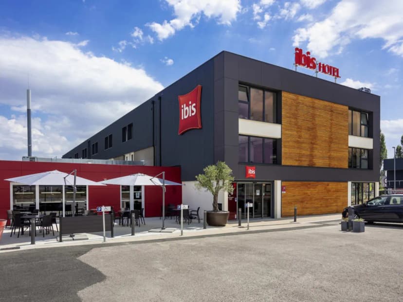 ibis Dijon Sud — photo 1