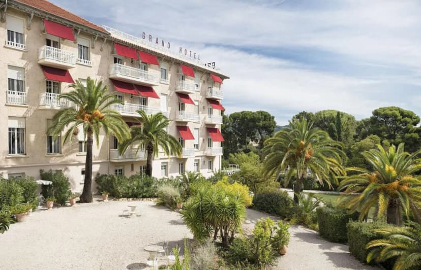 Grand Hôtel des Lecques — photo 1