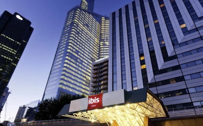 ibis Paris La Défense Esplanade