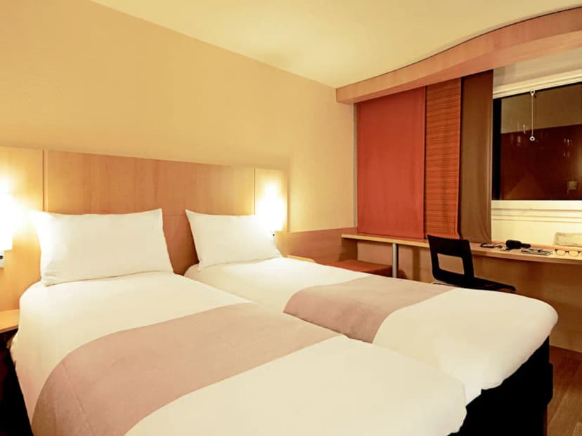 ibis Istres Trigance — photo 5
