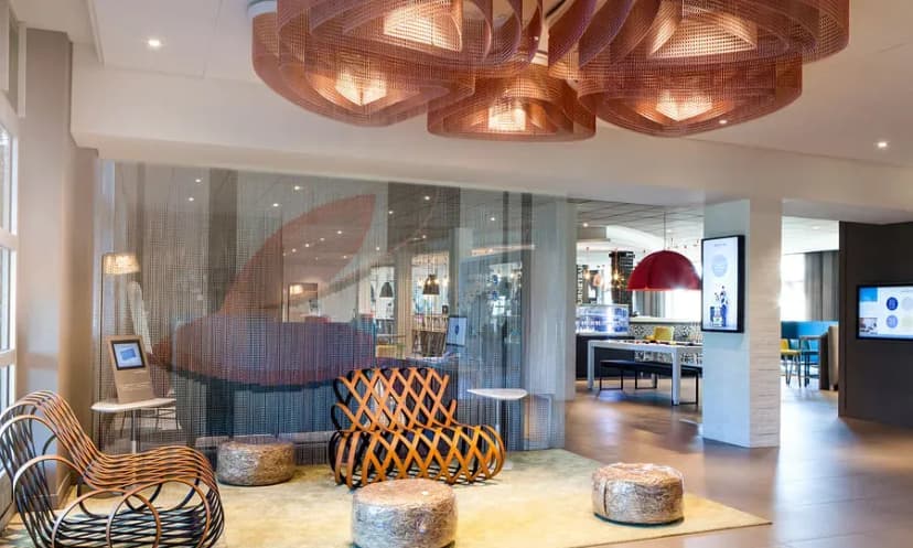 Novotel Saint-Quentin en Yvelines — photo 1
