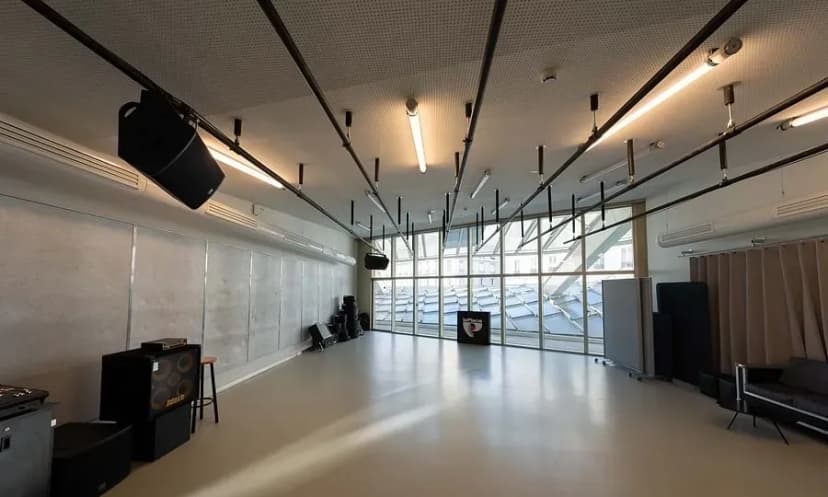 Hip Hop Square Center — photo 3