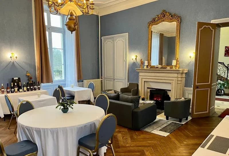 Château Des Marais | Hébergements - Séminaires D'espaces Tasting & Selling Vins — photo 2