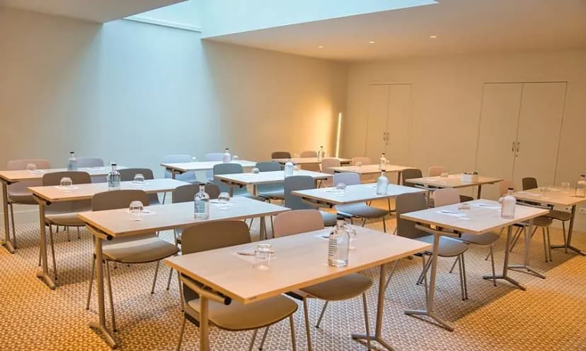 Hotel YAC Paris Clichy, A Member of Radisson Individuals — photo 3