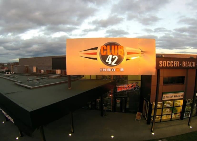 Club 42 Indoor — photo 1