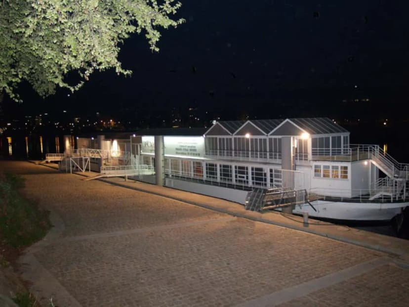 Péniche Touta — photo 1