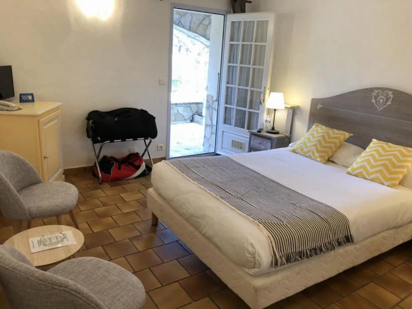 Hôtel Jas Neuf — photo 4