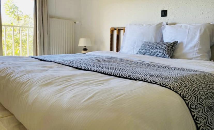 Hotel La Fontaine Du Peyron — photo 4