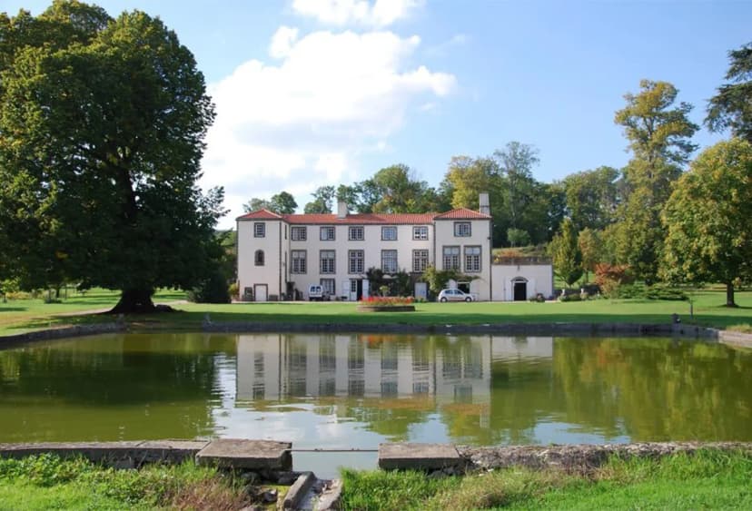 Chateau de Féligonde — photo 1
