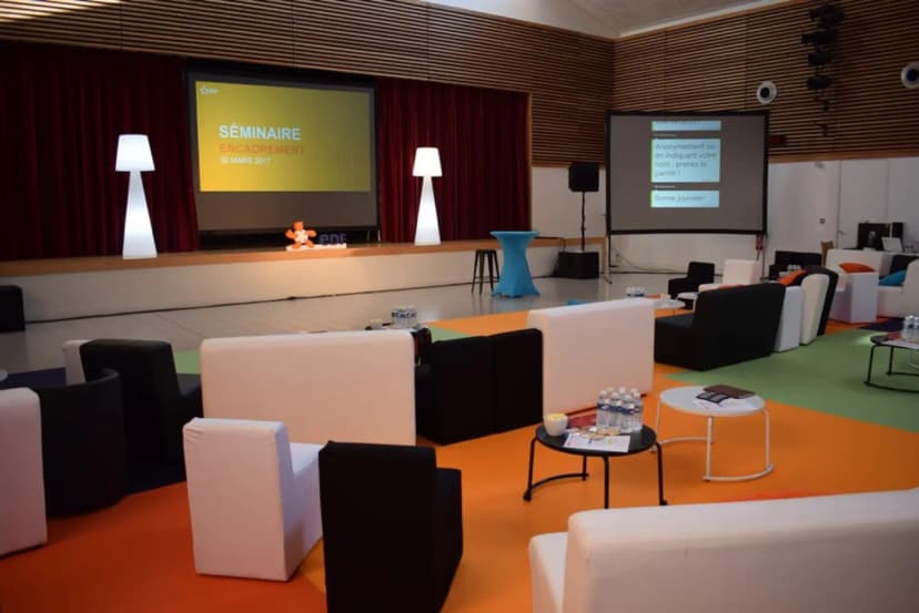 Salle AGORA ALPILLES — photo 5