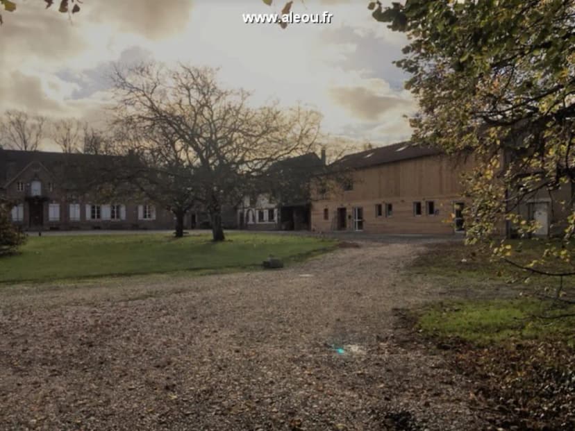 Seminar Area Des Celestins — photo 1