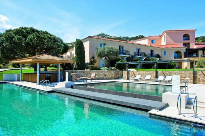 La Villa Calvi — photo 1