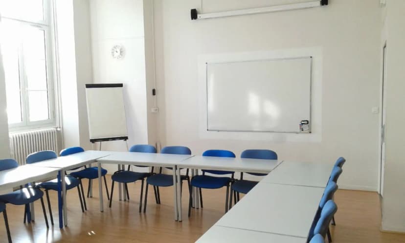Le Neuf Bis — photo 3