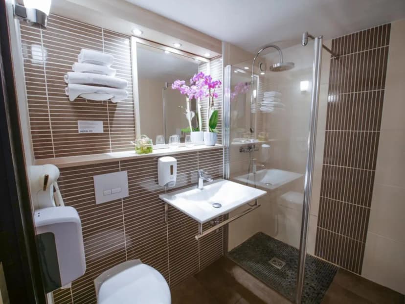 Hotel Inn Design Resto Novo Sablé-Sur-Sarthe — photo 3