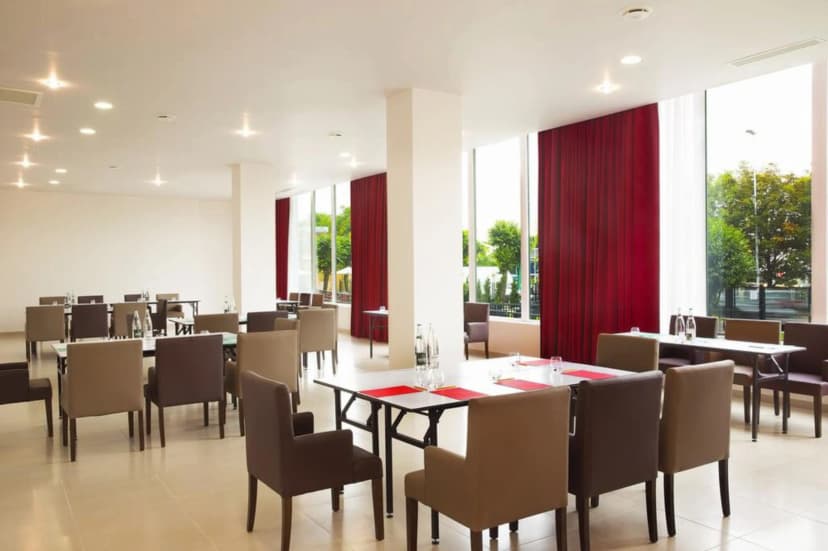 Executive Hotel. — photo 3