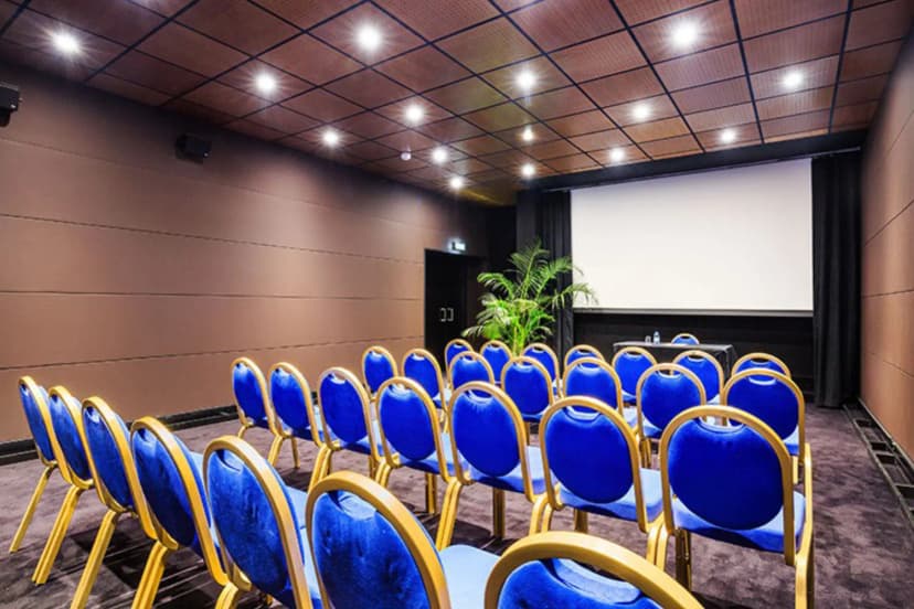Palais des Festivals et des Congrès de Cannes — photo 5