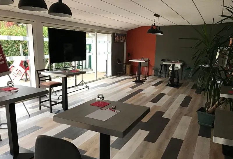 CARRÉ PAU AIRPORT HOTEL — photo 2