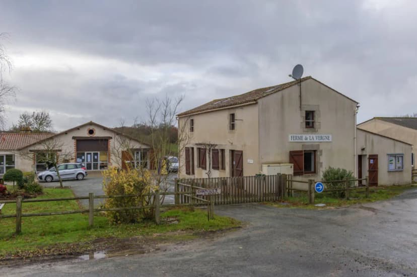Village de la Vergne — photo 1