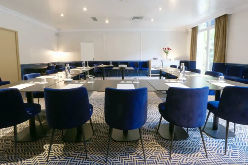Hostellerie Cèdre & Spa - Beaune — photo 4