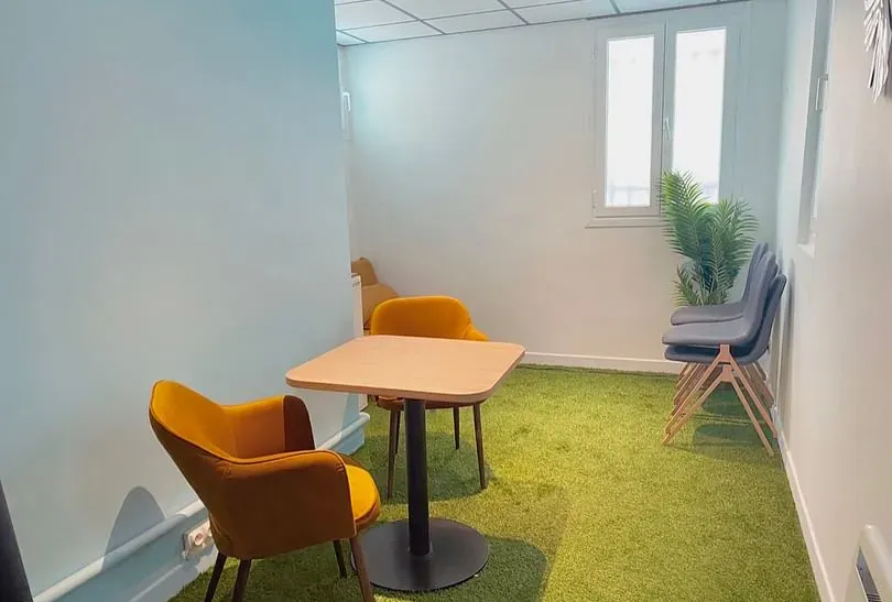 NOLOCO : Salle de réunion / formation/ flex-office — photo 5