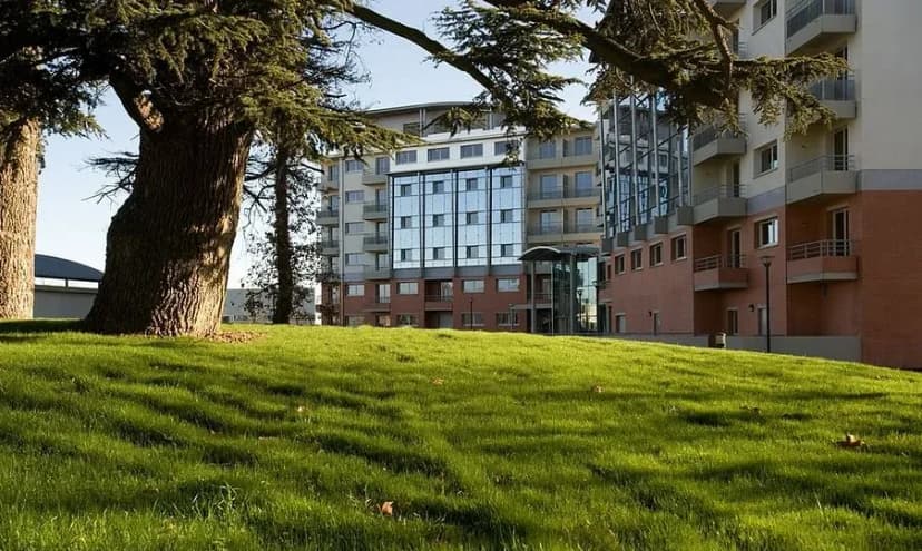 Zenitude Hôtel Résidences : Le Parc de l'Escale — photo 1
