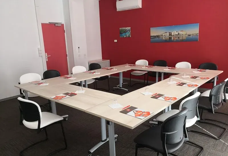ibis Martigues — photo 4