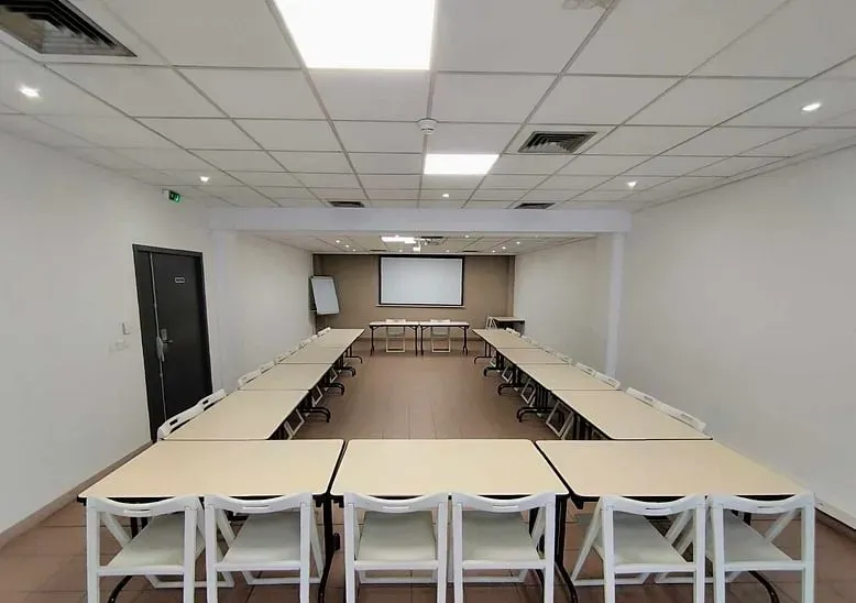 ibis budget Toulon Centre — photo 1