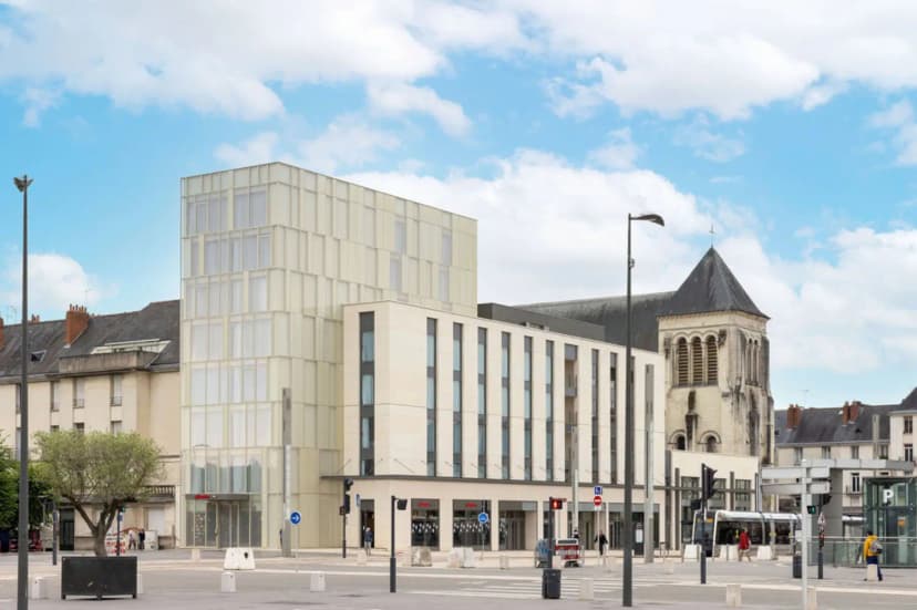 Hampton by Hilton Tours Centre — photo 5