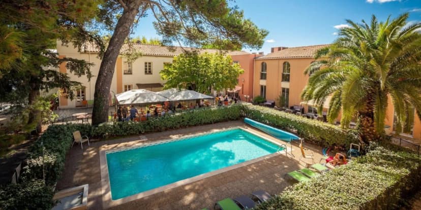 Le Clos De L'Aube Rouge — photo 1