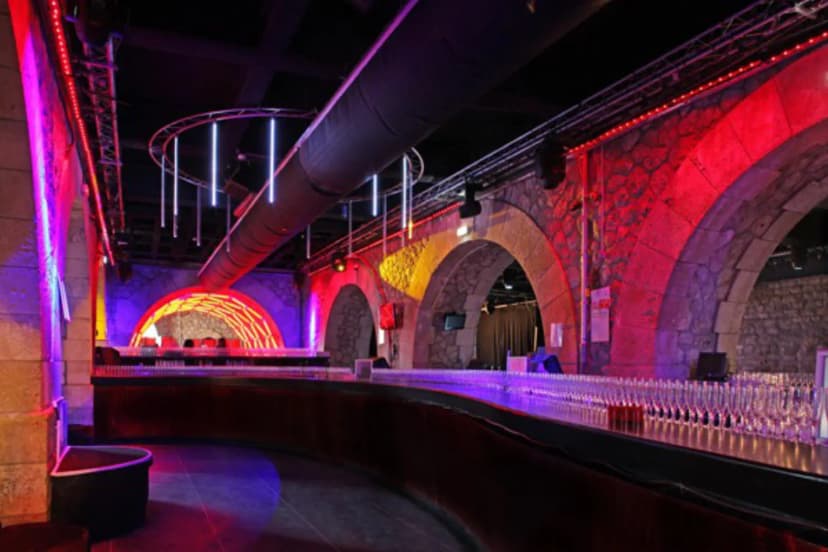 Folies Pigalle — photo 1