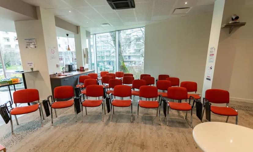 Institute Emergences — photo 3