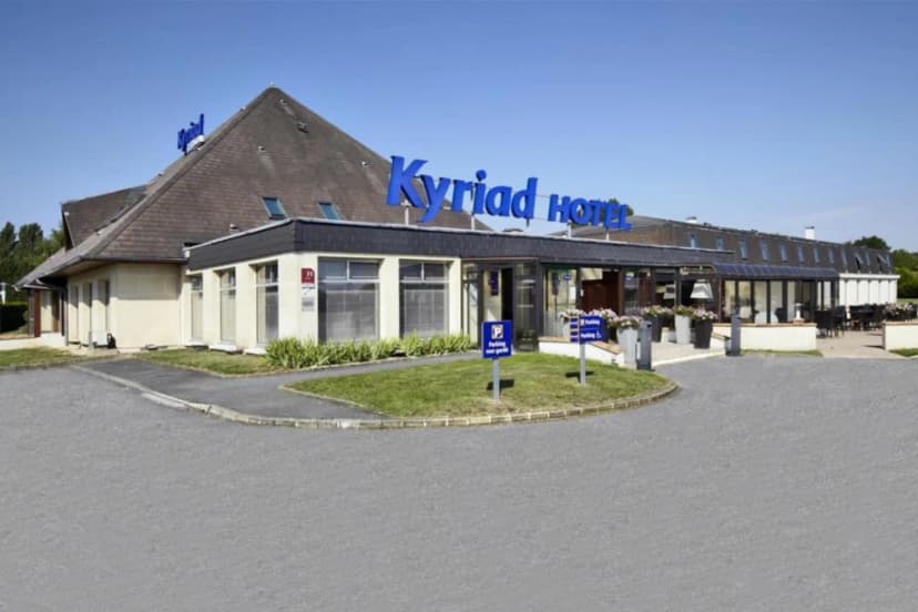 Hotel Kyriad Prestige Compiègne — photo 1