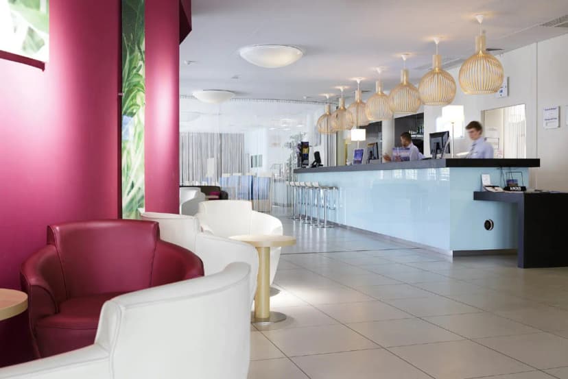 Holiday Inn Express Marseille - Saint Charles, an IHG Hotel — photo 3