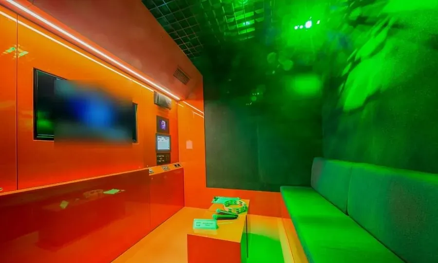 BAM Karaoke Box Sentier — photo 3