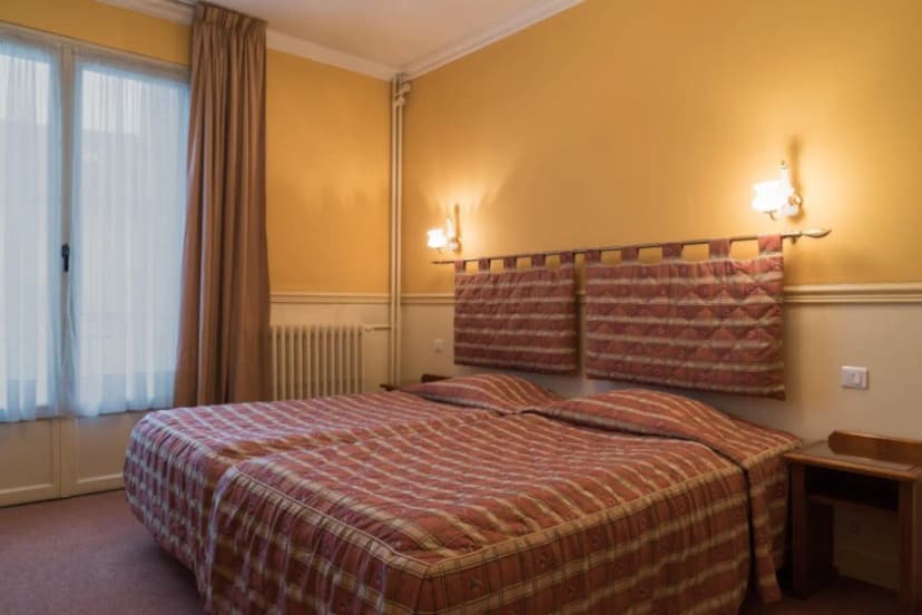 The Originals Boutique, Hostellerie des Trois Pigeons, Paray Le Monial — photo 5