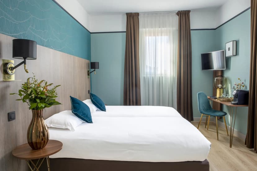 Hôtel Le Bristol Avignon — photo 3