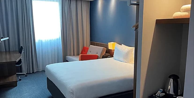 Holiday Inn Express Dijon — photo 5