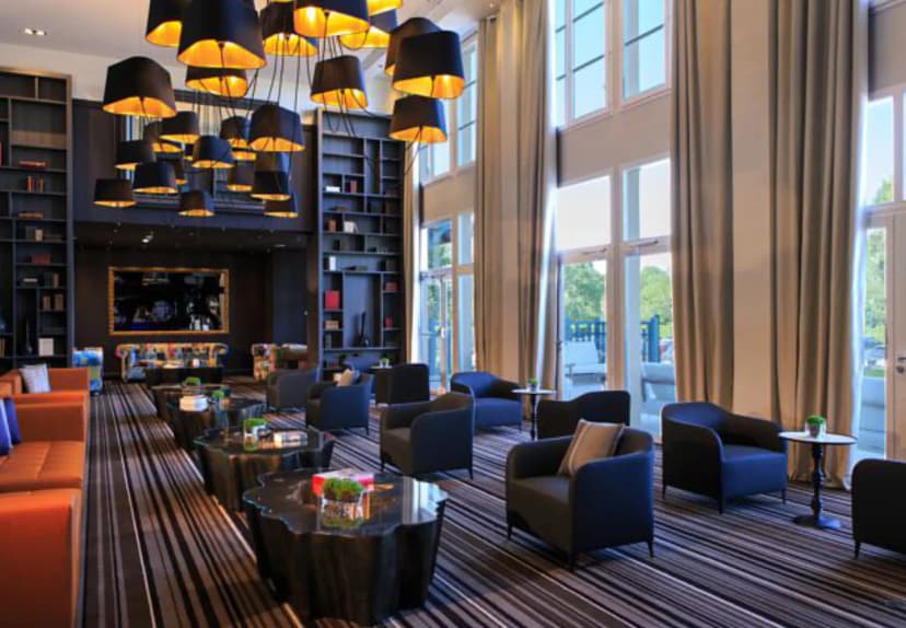 Renaissance Paris Hippodrome de St. Cloud Hotel — photo 4