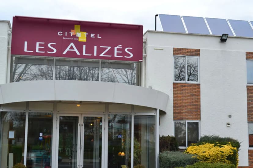Bienvenue à la Résidence Hôtelière ALIZES de La Brède — photo 1