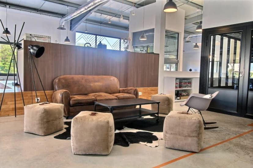 EMPIRE COWORK — photo 2