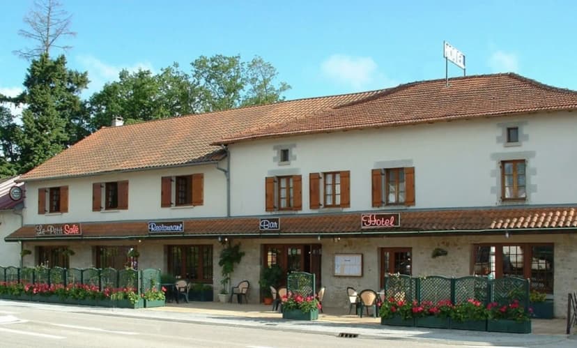 Hôtel - Restaurant - Le Petit Salé — photo 1