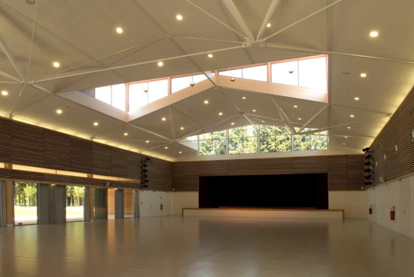 Salle AGORA ALPILLES — photo 2