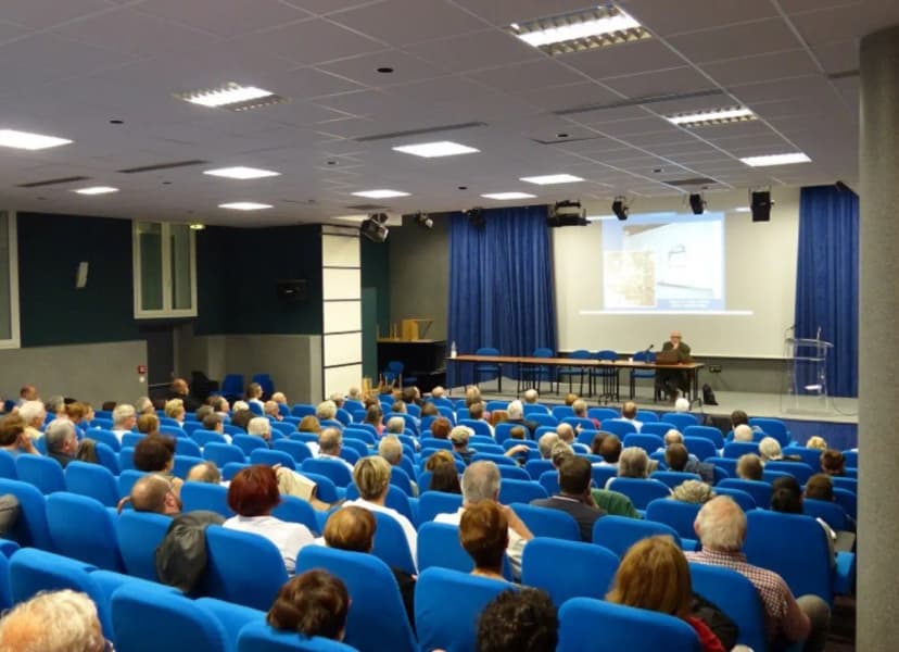 Centre de congrès Espace Clément-Marot — photo 1