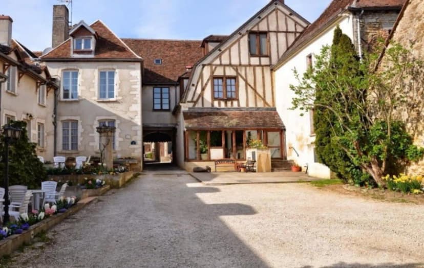 Logis Relais Saint Vincent — photo 1