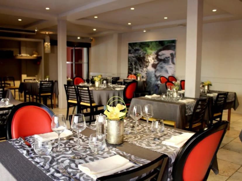 House Hotel Restaurant Azalées — photo 3