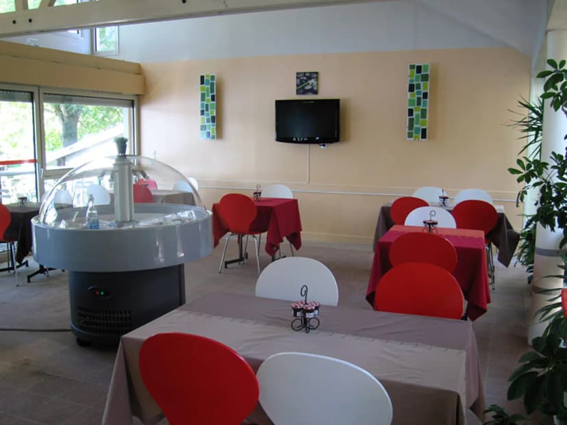Hôtel L'ile Du Saussay — photo 5