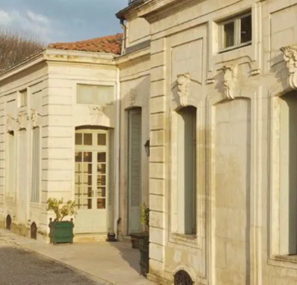 Haguenot hotel — photo 1